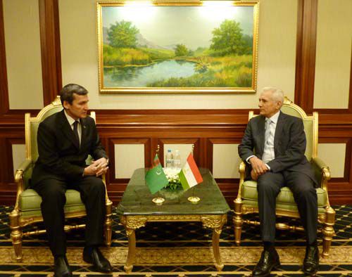 Встреча министров иностранных дел Таджикистана и Туркменистана