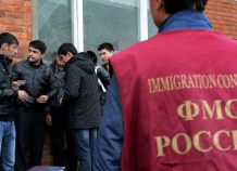 Душанбе и Москва подпишут протокол, дающий право таджикистанцам работать три года в России