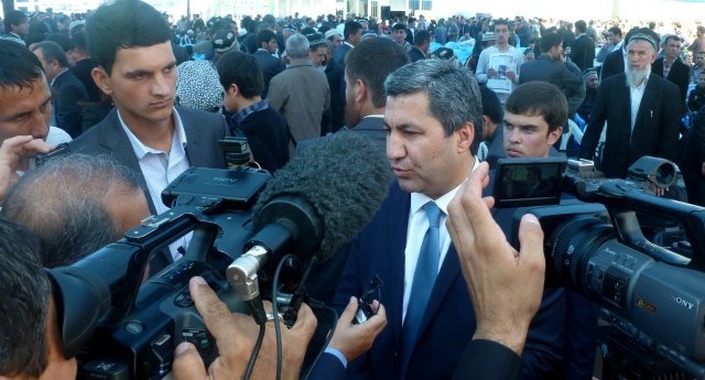 М. Кабири: Не вижу причин возвращаться в Таджикистан до выборов