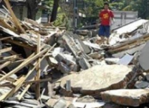 Правительство приступило к восстановлению разрушенных землетрясением домов в Вахдате