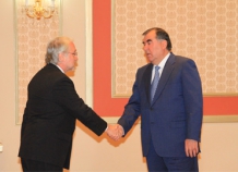 Рахмон призвал АБР принять участие в строительстве таджикского участка региональной ж/д