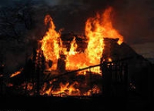 Здание хукумата Рошткалы сгорело в результате короткого замыкания
