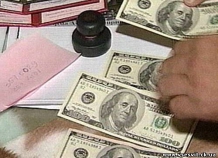 В Таджикистане за изготовление фальшивых долларов оштрафованы граждане Камеруна