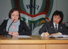 Таджикской милиции презентовали руководство по мониторингу мест содержания под стражей