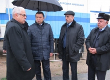 Премьер-министр Кохир Расулзода посетил нефтегазовую скважину Шахринав-1п