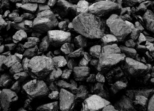 Переход промпредприятий на уголь спровоцировал рост добычи этого топлива в Таджикистане
