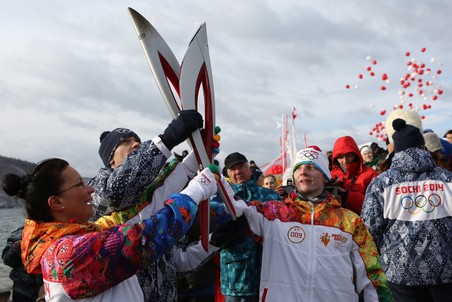 Таджикистанцу доверили нести Олимпийский факел