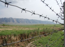 Таджикско-кыргызская комиссия в Баткене обсуждает причины возникновения инцидента
