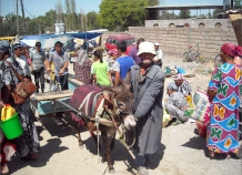 Приграничный с Таджикистаном рынок «Самаркандак» в Баткенском районе перестал функционировать
