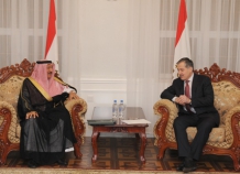 Глава МИД Таджикистана принял посла Саудовской Аравии