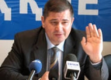 Р. Зойиров перенес конференцию Коалиции «За демократию и гражданское общество в Таджикистане»