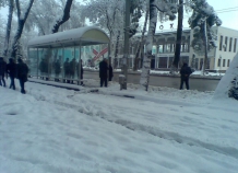 Мэр Душанбе поручил организовать круглосуточное дежурство для устранения последствий снегопада