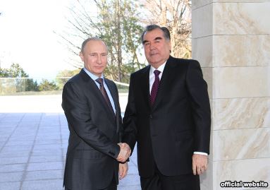 Путин рассчитывает начать новый этап в военном сотрудничестве с Таджикистаном