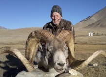 Американский охотник подал в суд на таджикскую фирму, организовавшую ему охоту на барана Марко Поло