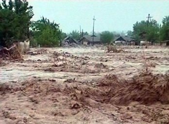Наводнения на юге Таджикистана. Погибли свыше 10 человек
