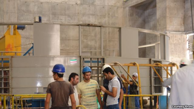 Работники ГЭС «Сангтуда-2» четвертый месяц не получают зарплату