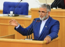 Избитый в Хороге депутат от ПИВТ просит защиты спикера нижней палаты парламента