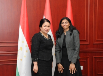 Озода Рахмон представила Таджикистан на таджикско-американских политических консультациях