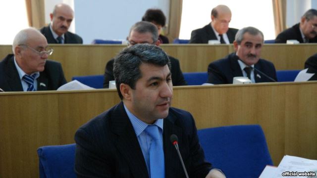Зухуров не позволил обсудить на заседании парламента факт нападения на Кабири