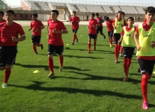 Юношеская сборная Таджикистана провела первую тренировку в Хамадане