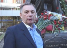 Русский поэт Михаил Синельников стал лауреатом Госпремии Таджикистана имени Рудаки