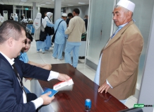 Таджикские паломники нуждаются в биометрических заграничных паспортах