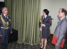 Группе таджикских милиционеров вручены государственные награды