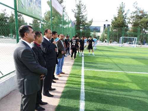 Первенство Куляба по мини-футболу на новом стадионе с искусственным покрытием