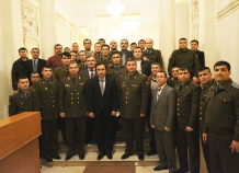 Посол РТ в РФ встретился с таджикскими офицерами, обучающимися в России