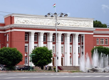Парламент одобрил новый закон о митингах в Таджикистане
