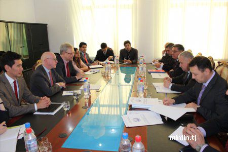 В Душанбе обсудили развитие экономики Таджикистана
