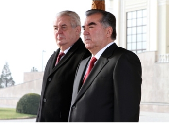 Таджикистан и Чехия подписали три новых документа