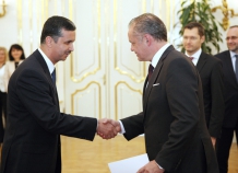 Президент Словакии принял посла Таджикистана