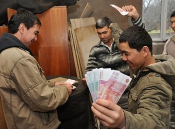 Кризис в России: Таджикистану нужно было действовать еще вчера, - эксперты