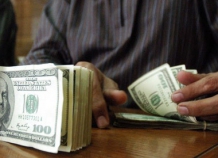 Душанбе столкнулся с дефицитом доллара