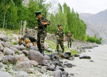На таджикско-афганской границе произошла очередная перестрелка