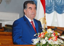 Население Таджикистана в прямом эфире будет смотреть послание Э. Рахмону парламенту