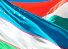 Душанбе предложил Ташкенту возобновить авиасообщение между двумя странами