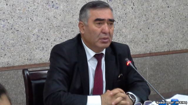 В Душанбе ждут ответа от Ташкента по вопросу возобновления авиасообщения