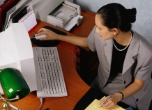 Только каждый десятый работник в Таджикистане пользуется компьютером