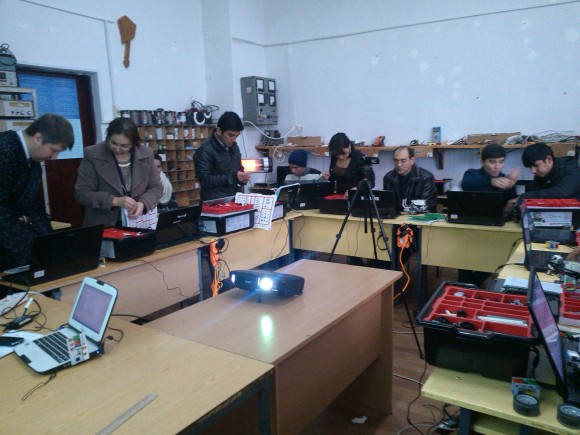 В Таджикистане впервые прошел тренинг по LEGO Mindstorms