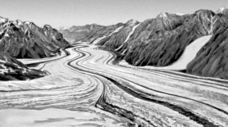 Ледники Таджикистана уменьшились на 30%