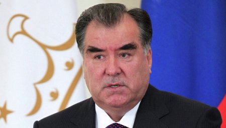 Президент Таджикистана поручил чиновникам идти к народу