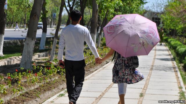 Уроки «полового воспитания» для таджикских подростков