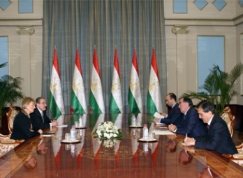 Э. Рахмон: ЕС может рассчитывать на Таджикистан, как на надежного и стратегического партнера