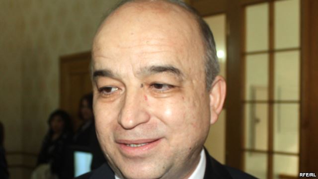 Шукурджон Зухуров вновь занял кресло председателя парламента