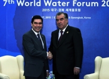 Э. Рахмон встретился с президентом Туркменистана