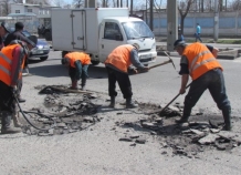 Мэрия Душанбе планирует потратить около $2,2 млн. на ремонт автодорог и пешеходных дорожек