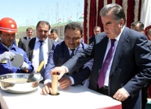 Президент Таджикистана находится на своей малой Родине