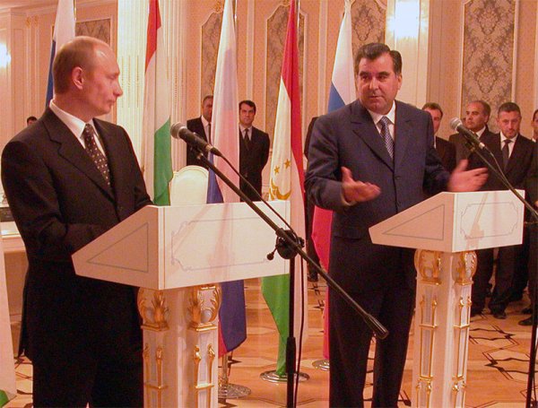 Таджикистан и Россия: 23 года дипотношениям